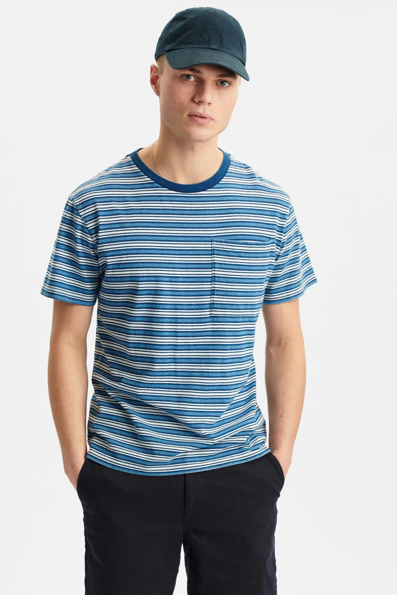 Anerkjendt Akkiki Blue Stripe Tee