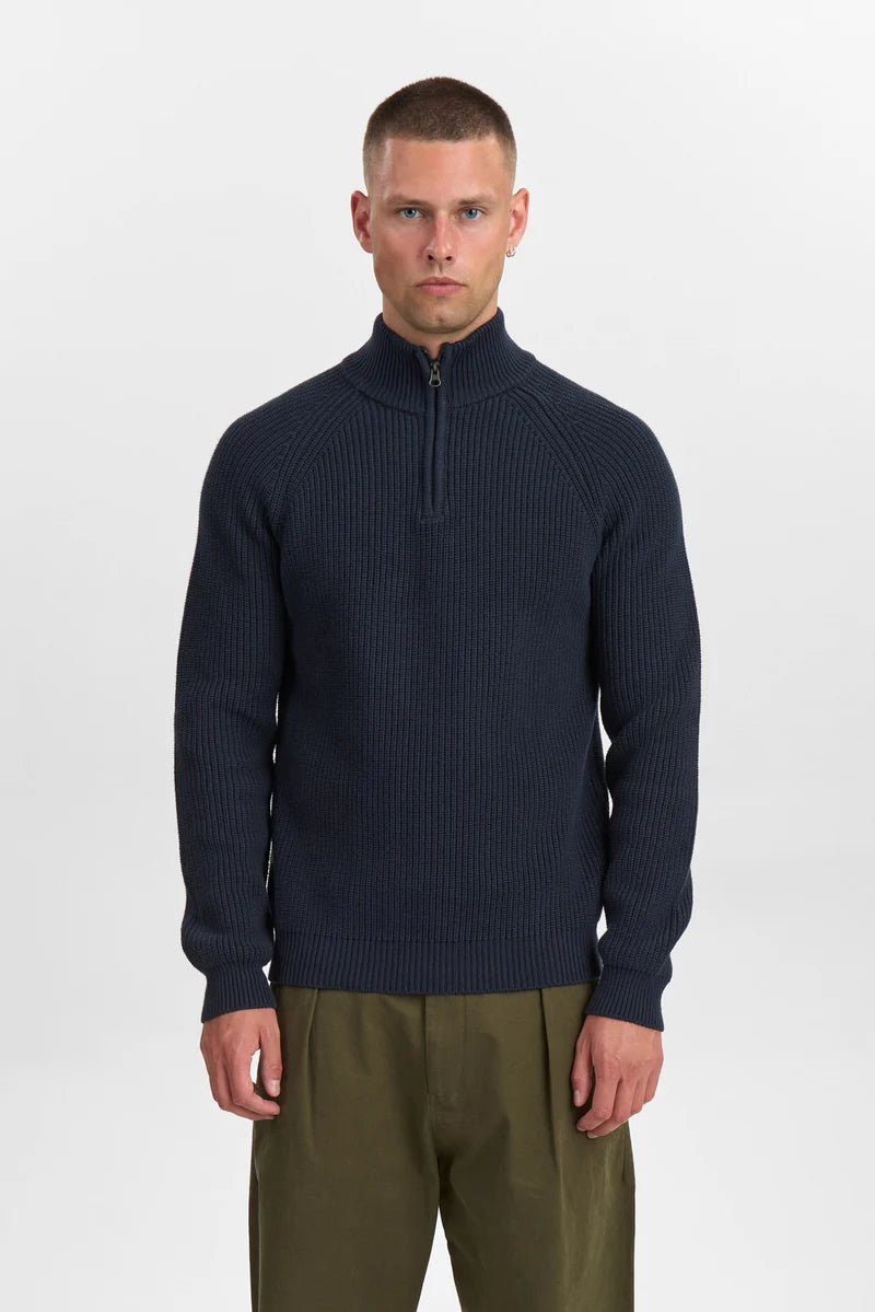 Anerkjendt Aksune Patent Half Zip Knit