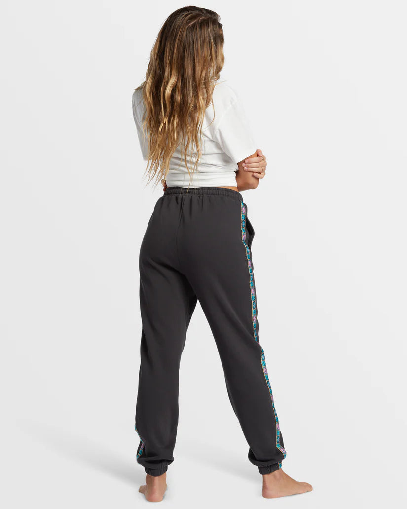 Billabong Swipe Right Elastic Waist Joggers