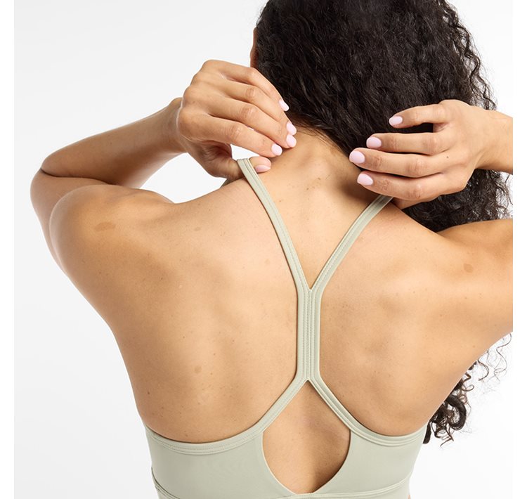 New Balance Essential Yoga Bra