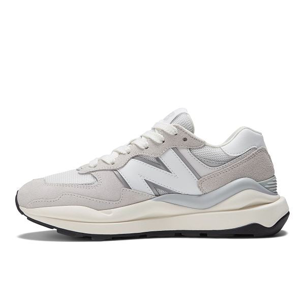 New Balance 5740