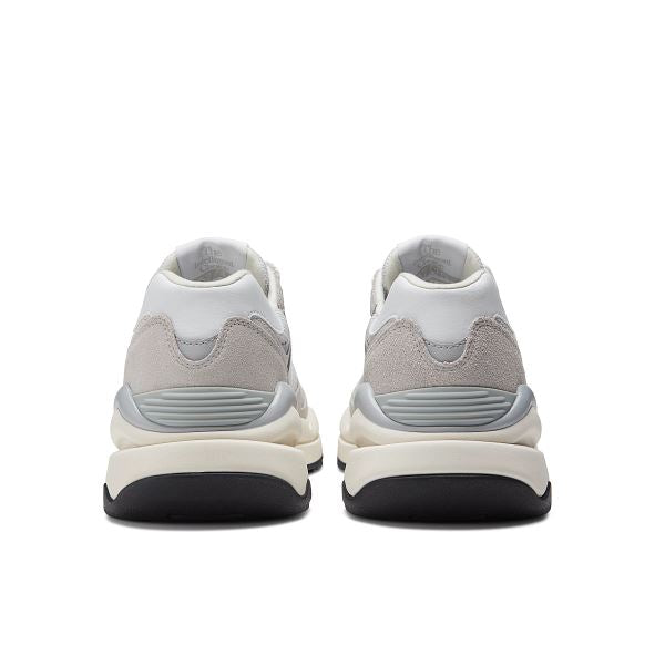 New Balance 5740