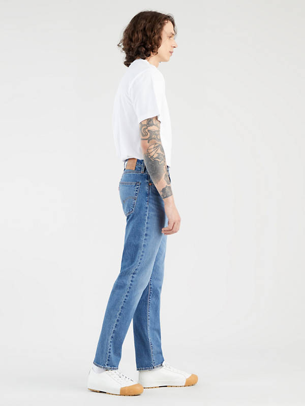 Levi’s 502 Taper Jeans